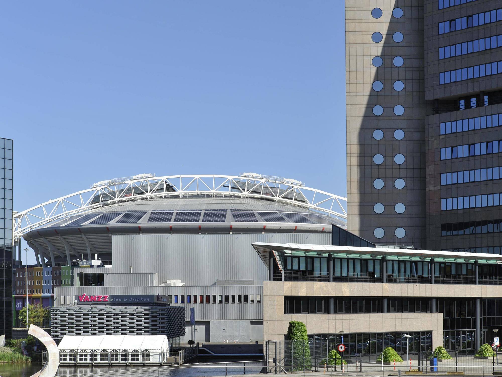 Courtyard By Marriott Amsterdam Arena Atlas Exterior foto